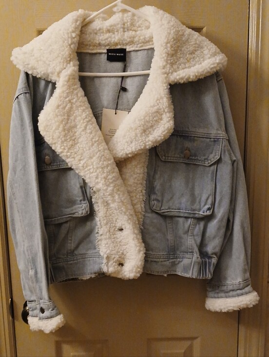 Miou Muse Jackets & Blazers - Miou Muse Light Blue Sherpa-Lined Denim Jacket